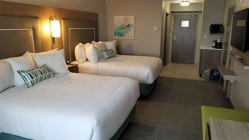 Best Western Plus Dartmouth Hotel & Suites Phòng bức ảnh